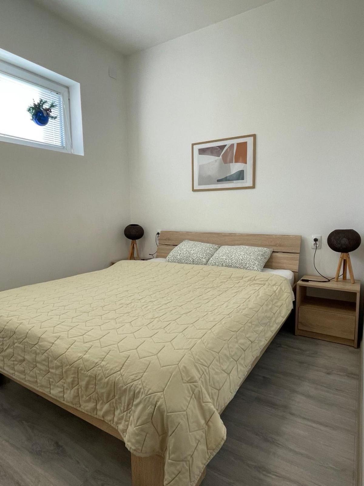 Apartman Arthur Kikinda Esterno foto
